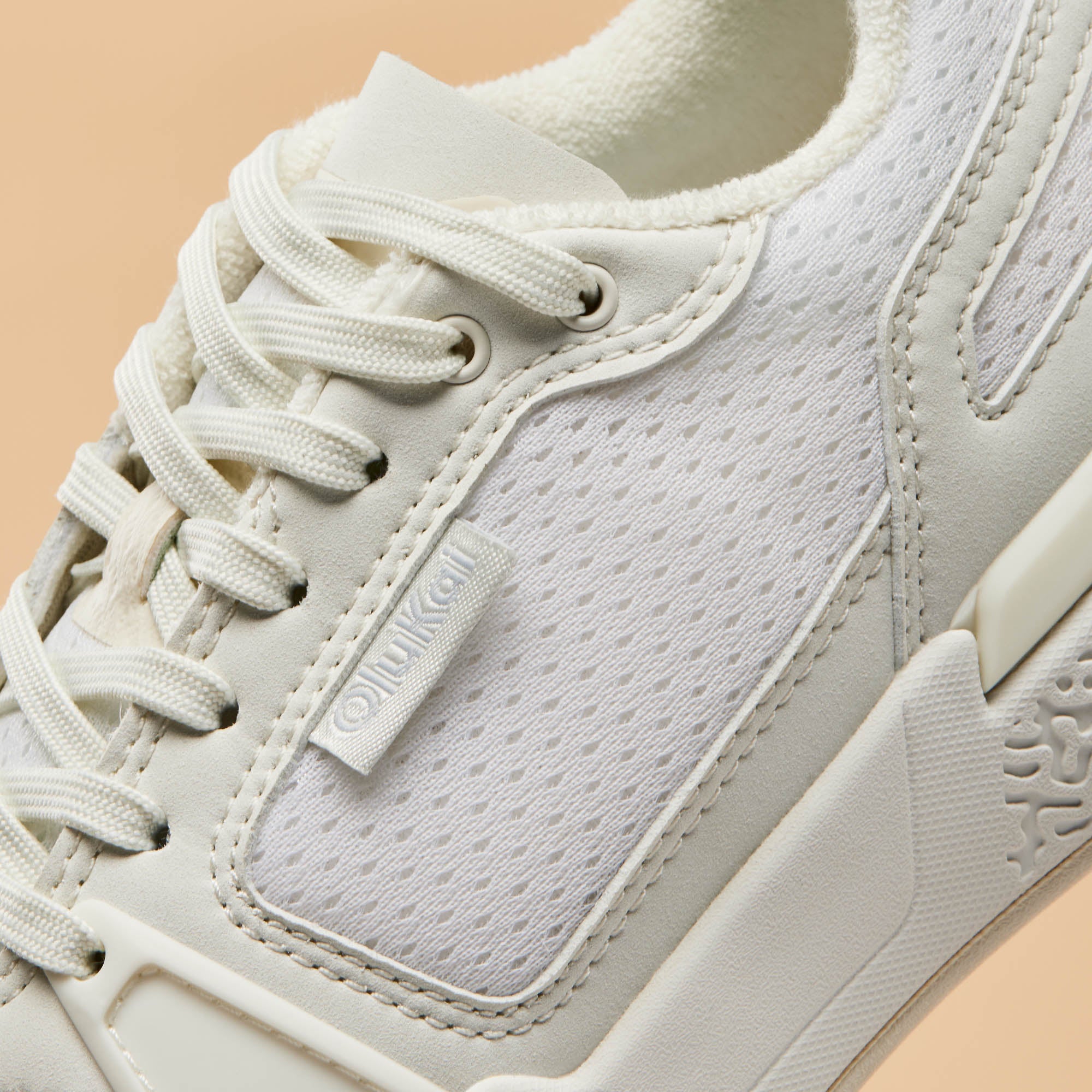 ‘Anau - Bright White - Image 2