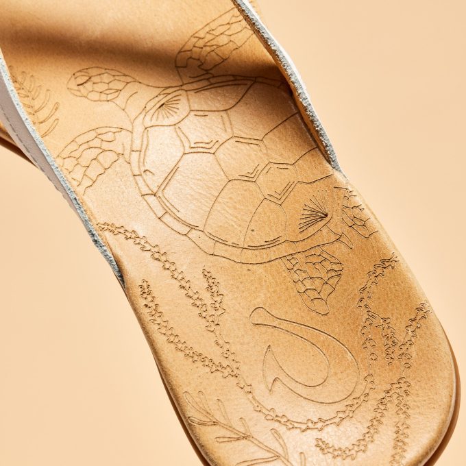 Honu - Bright White / Golden Sand - Image 2
